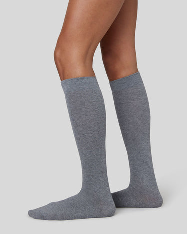 250210_28_BLANK_Hedvig_BLANK_Cotton_BLANK_Knee-highs_BLANK_Grey_BLANK_Melange_461